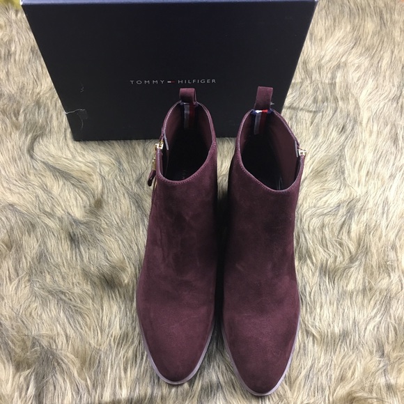 NWB Tommy Hilfiger Burgundy Ankle Boots - Picture 6 of 8